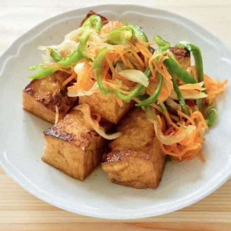 1000人以上が絶賛！焼くだけで簡単「厚揚げの揚げない南蛮漬け」を作ってみました