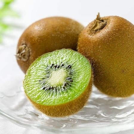 梅しごとならぬ“キウイしごと”が人気！さっぱり飲みやすい「キウイ酢」作りに挑戦