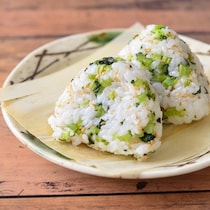 梅雨どきでも傷みにくい！爽やかおいしい「サッパリおにぎり」の秘密を公開