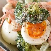 マヨネーズに＋αでおいしさアップ！こってり美味の「卵サラダ」の味バリエ