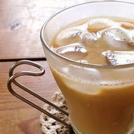 ゴクゴク飲みたい！おいしい「アイスカフェオレ」の作り方3選