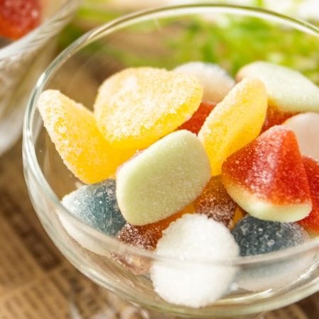 【もうグミはそのまま食べられん】SNSで話題のフローズングミ（冷凍グミ）が沼すぎる