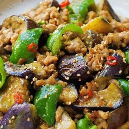 【1300人絶賛レシピも！】10分完成失敗なしの激旨なす×ピーマンおかず