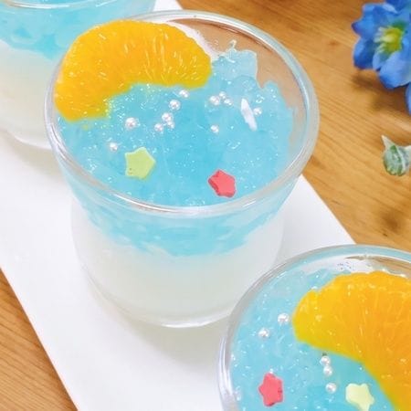 【殿堂入りレシピも】まるで天の川！七夕に作りたいキラキラ2層ゼリー