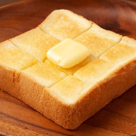 明日の朝が待ち遠しい！「トースト」が劇的にサクふわになる裏ワザ