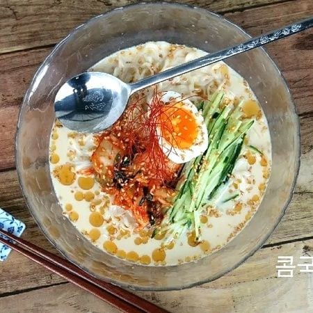 【めんつゆに飽きたらコレ!】豆乳で作るコク旨さっぱり「絶品コングクス」
