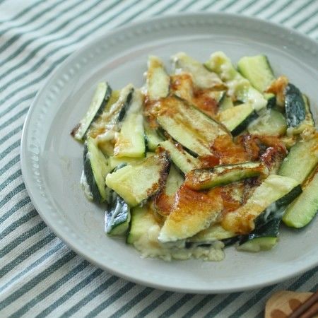 使う食材は2つだけ!ズッキーニ今年の食べ方はコレ