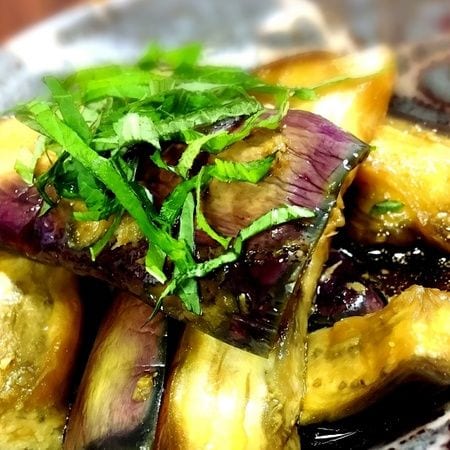 【他のおかずがサクサク作れた!】あと一品に便利、ほったらかしで「なす副菜」