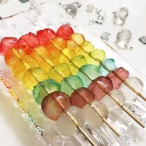 【市販の材料2つでビジュ盛れ】子どもも大喜び！レインボーわらび餅