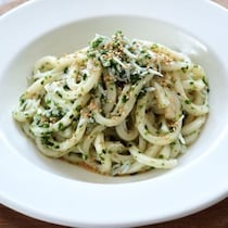 【しらす好きは絶対作って】夏休みランチに◎オリーブオイル香る「しらす＆青海苔の冷やしうどん」作ってみた