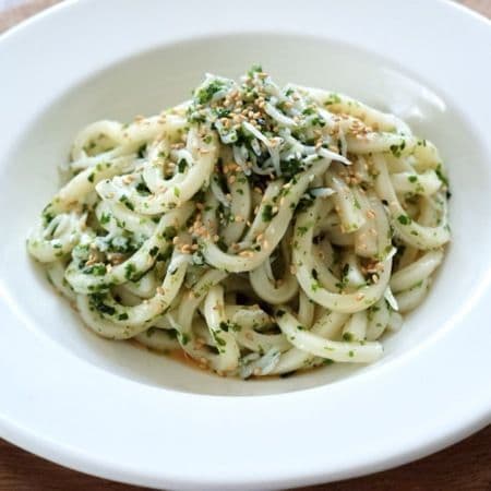 【しらす好きは絶対作って】夏休みランチに◎オリーブオイル香る「しらす＆青海苔の冷やしうどん」作ってみた
