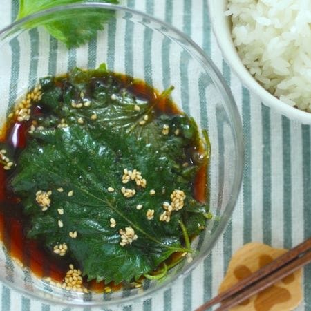 100枚一気漬けレシピも!ご飯があっという間に消える!?「大葉漬け」が最強すぎる