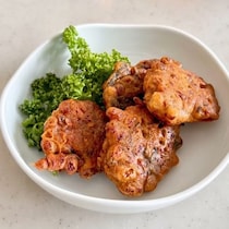 【揚げちゃっていいんですか！？】驚くほど美味！「納豆の天ぷら」を作ってみた