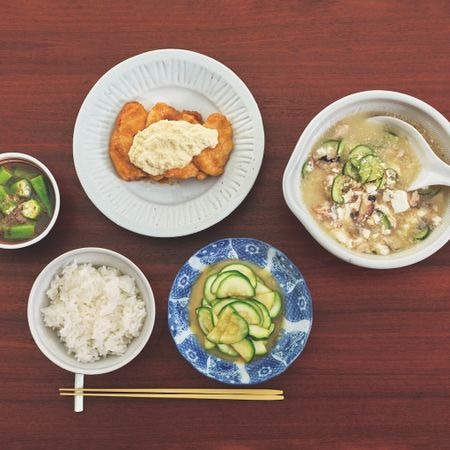 少ない手順・基本の調味料で作れる。稲田俊輔さん流『おそうざい十二カ月』のすすめ