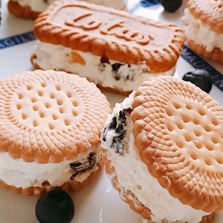 暑い日はコレ一択！挟む×冷やすだけの夏に最高な極上アイスサンド