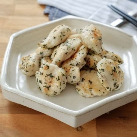 【夏のささみはこう食べて！】490人絶賛のレモン＆バジル香るソテー作ってみた