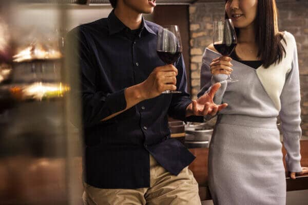 一人飲みで出会いを求める人にオススメのお店＆方法