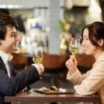 お世辞ってバレない？女子が喜ぶ“自然に刺さる”褒め言葉とは