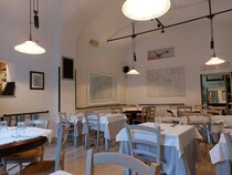 上院近くのレストランは庶民料理もエレガンス！【イタリア】