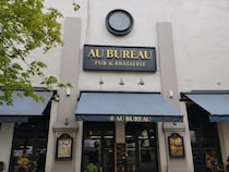 日曜日、終日食事ができる全国展開のブラスリー【フランス】