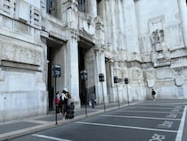 ミラノ中央駅にUber専用乗り場ができました【イタリア】
