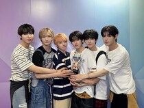 「KickFlip」、感激の“デビュー後初”音楽番組1位…「ファンの応援のおかげ、これからも成長する姿を見せる」