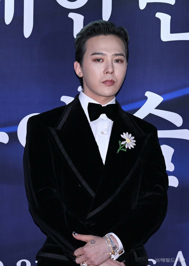 G-DRAGON、米Complex「21世紀ベストドレッサー」に選定…カニエ&ベッカムと肩を並べる