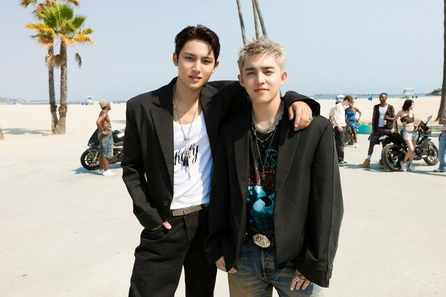 「SEVENTEEN」の「S.COUPS&MINGYU」、1stミニアルバムが発売当日にアルバムと音源チャートで1位に直行…60万枚以上販売