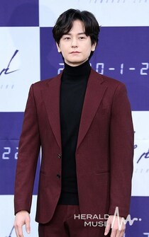 俳優イム・ジュファン、物流センターに勤務する目撃談…仕事がなくて暇だった？