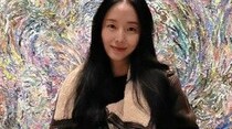 イ・ジョンヒョン、「大学生」でも通じる童顔を公開…「20代だ、20代！」