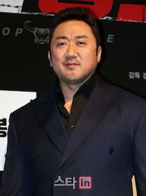 マ・ドンソク、父親が死去…享年92、「犯罪都市5」撮影中に訃報