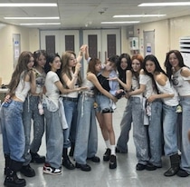 ”「I.O.I」と1日に1メッセージ”…カン・ミナ、コンサート訪問で不仲説終結