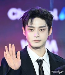 「ZEROBASEONE」キム・ジウン、保護対象の子どもに1千万ウォンを寄付