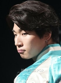 「BIGBANG」D-LITE、「KARA」ヨンジとの熱愛説に自ら言及へ…「事務所が何も言わず公式コメントを出した」