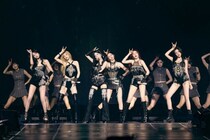 「BABYMONSTER」、会場を揺るがす”ダンスパーティー”…過去最大規模のワールドツアーを力強くスタート