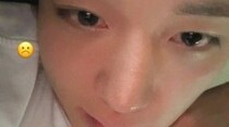 俳優パク・ジフン（元Wanna One）、涙目で自撮り…何が？