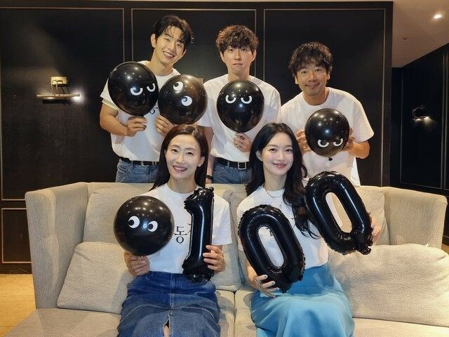 【公式】シン・ミナ主演映画「瞳」、観客動員100万人突破…「層間騒音」「ワイルド・シング」より速いペース
