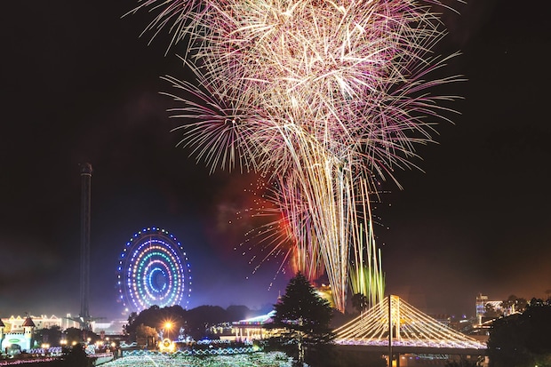 花火ファンタジア ～奇跡のオーロラショー×花火ファンタジア～