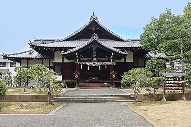 【湯神社・初詣2026】道後温泉街を見渡す絶景と伝統行事を楽しもう(愛媛/松山市)