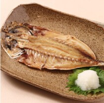 【冬ギフトに注目！】愛媛発の革命的な干物「まるとっと」骨まで丸ごと食べる旨さの秘密