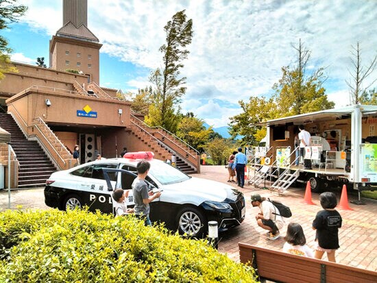 秋の親子交通安全ふれあいフェア 展示イメージ