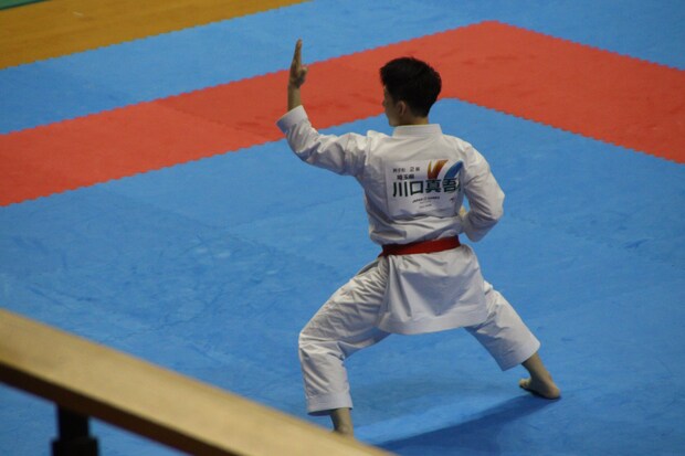 日本スポーツマスターズ大会 空手の演武の様子