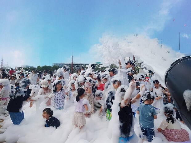 ええもんフェスティバル 泡フェス風景写真