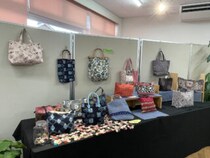 世界にひとつだけ、手仕事バッグとの出会い【アエレールきほく「みまけい作品展」 愛媛県鬼北町】