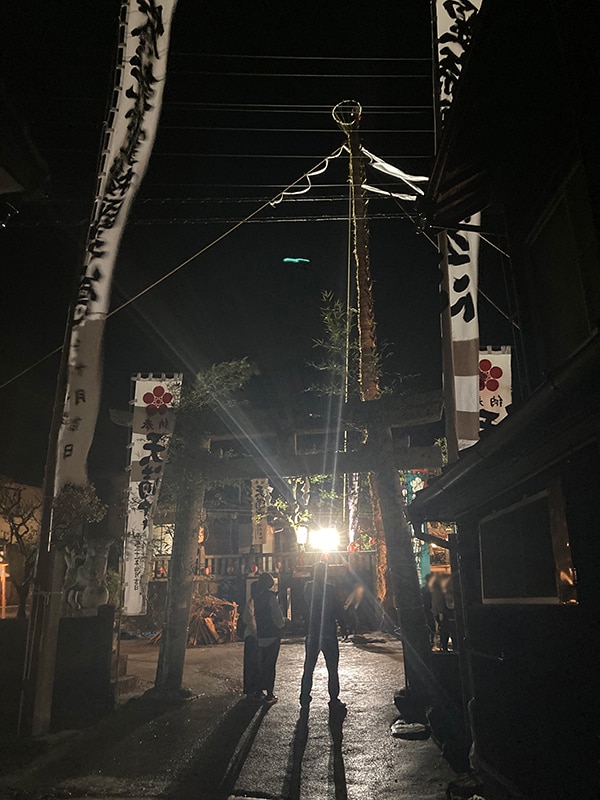 川名津柱松神事