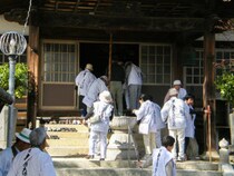 【半島四国八十八ヶ所めぐり】瀬戸内の自然と歴史が彩る春の巡礼体験（愛媛/今治市）