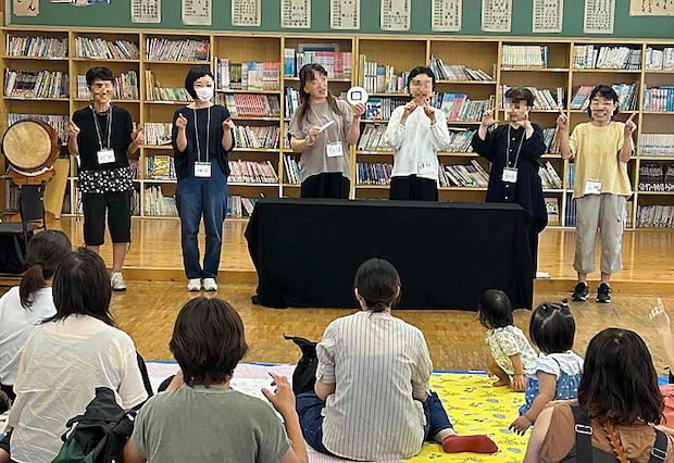 にじいろ☆ラムネ おはなし会