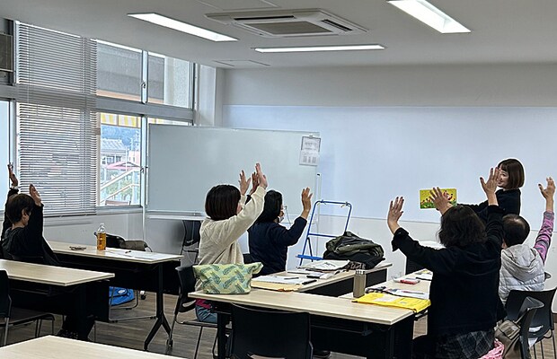 にじいろ☆ラムネ おはなし会