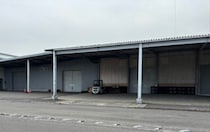【IMABARI DIG UP MARKET】今治市天保山倉庫で広がる掘り出し物との出会い！ 古着やアンティークが集う特別なフリーマーケット（愛媛/今治市）