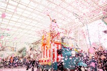 西武園ゆうえんち、500本の桜が咲き誇る！桜吹雪フェスや春イメージの限定メニューが楽しめる「西武園ゆうえんちの春」3月20日より開催！